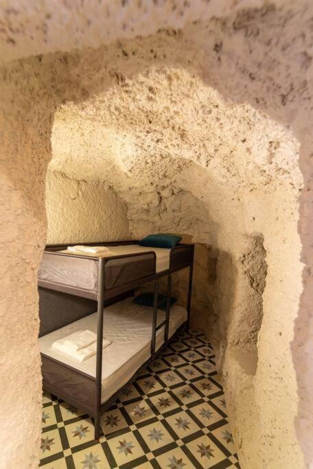 Cueva Con Jacuzzi A 20 Minutos De Valencia Villa Benaguacil Exteriör bild